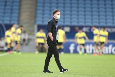 نامجومطلق: سعادتمند نام بازیکن استقلال که قلیان کشیده را بگوید/ ارسلان مطهری را می‌بخشم