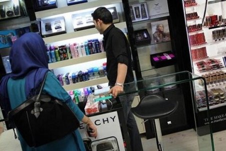 کرونا بازار «رژ لب» را کساد کرد