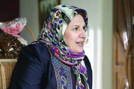 تسلیمی: در سینما مجبورمان می‌کنند آرایش غلیظ کنیم