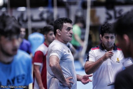 بنا: طرف حساب من حمید سوریان است