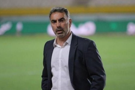فکری از سرمربیگری نساجی استعفا کرد/ مخالفت باشگاه نساجی با استعفای محمود فکری