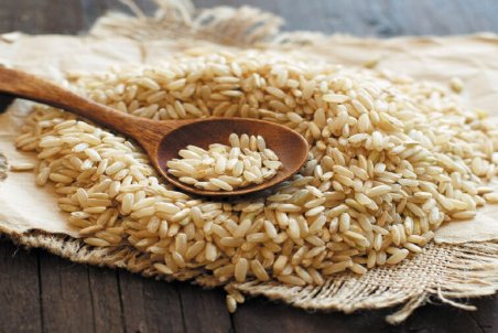 با فواید و مضرات برنج قهوه‌ای بیشتر آشنا شوید