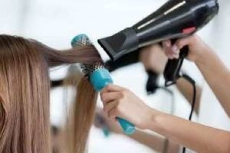 کاربردهای جالب سشوار در خانه داری