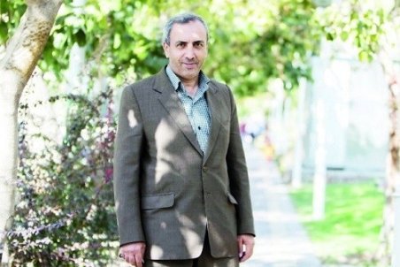 نماینده سابق: روحانی حتی آبدارچی خوبی هم نشد