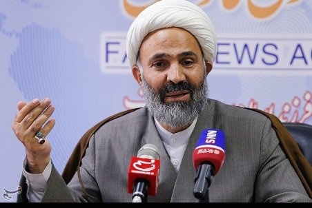 پژمانفر: تخریب مسجد تاریخی "هفت‌‌در" ‌غیرقانونی بود‌