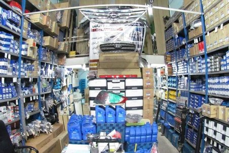 ورود اوراقچی‌ها به بازار قطعات یدکی خودرو/ مردم قطعات دست دوم خارجی نخرند