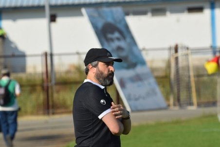 علی لطیفی : دلالان جایی در تیم‌هایم ندارند