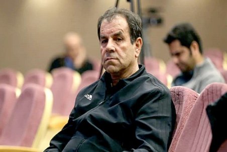 اصفهانیان: حقوق نمی‌گیرم و کارم اجرایی نیست