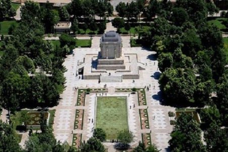 دریافت هزینه ورودی آرامگاه فردوسی ارتباطی به استاد شجریان ندارد