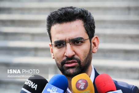 جهرمی: سامانه‌های آموزش مجازی برای دانشجویان دانشگاه آزاد رایگان می‌شود