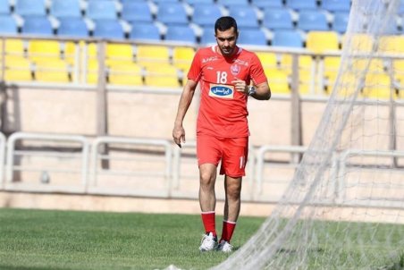 رضایی ربیع‌خواه را نخواست؛ برخی بازیکنان رفتار غیرحرفه‌ای دارند