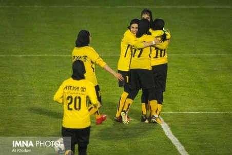 امیرشقاقی سرمربی تیم فوتبال سپاهان شد