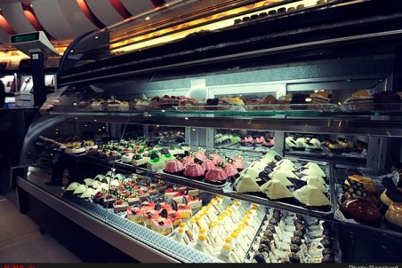 ۷۰ درصد کارگران قنادی‌ها بیکار شده‌اند/ صادرات شیرینی صفر شد/ روغن پیدا نمی‌کنیم