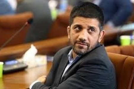 علیرضا دبیر : مکتوب نوشته‌ام‌ مدالی در کار نیست