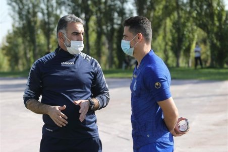 غفوری با رد شایعه درگیری‌ با فکری: از طریق پلیس فتا پیگیری می‌کنم