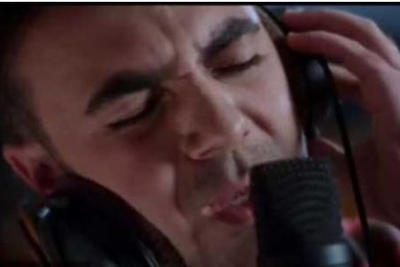 «صفر بیست و یک» و ماجراهای یک خواننده پاپ