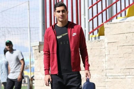 نادری یاغی جدید فوتبال ایران!