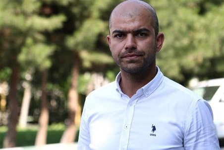 کرمی: با اعتصاب بازیکنان وضعیت قراردادهای لیگ درست نخواهد شد