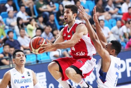 مشایخی: هر دو روز یک بار بازی کردن شرایط را سخت می‌کند/ بازیکنان باکیفیت در تیم‌ها پخش شده‌اند