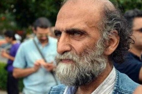 ﻿ خاکسپاری اکبری مبارکه و گله‌های یک خانواده عزادار