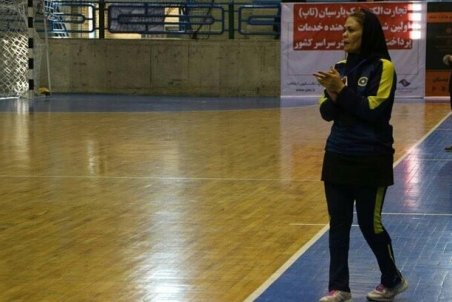 نگران بازیکنانم هستم/ تیم‌های لیگ درگیر کرونا شده‌اند