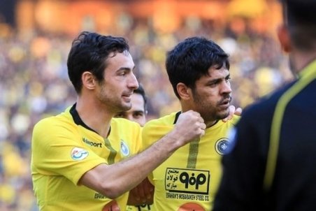 گولسیانی: امیدوارم به بازی مقابل تراکتور برسم