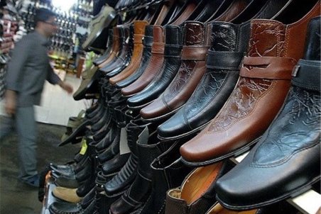 علت گرانی کفش در بازار / قیمت یک جفت کفش زمستانی در بازار چند است؟