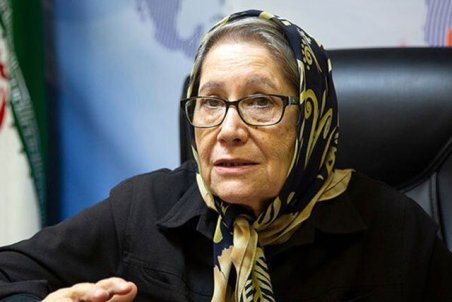 مینو محرز: کرونا مرگ آنی به‌دنبال دارد/ باید کشور را تعطیل کرد