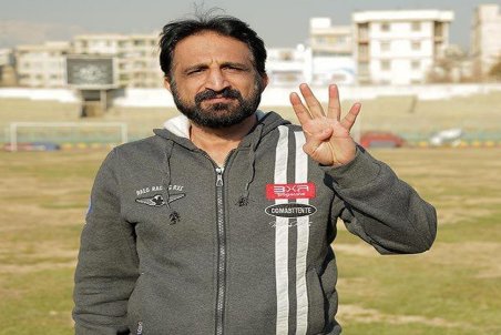 نوری: تعویق لیگ برتر فوتبال ایران اشتباه است