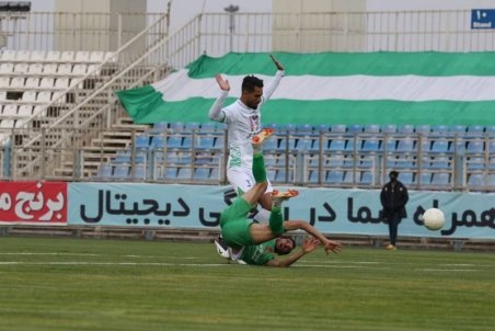 محمدزاده: VAR برای فوتبال ایران از نان شب هم واجب‌تر است