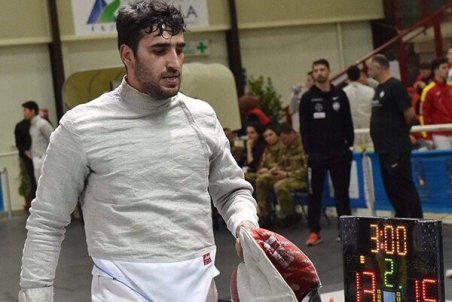 فکر نمی‌کردم به این راحتی به کرونا مبتلا شوم/ آغاز لیگ خواست همه شمشیربازان است