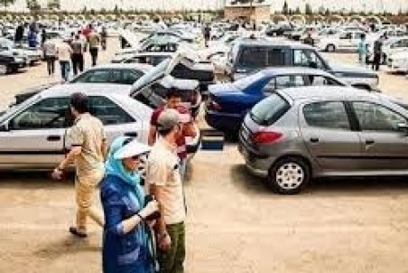 پراید 100 میلیونی، یعنی اقتصادمان مشکل دارد