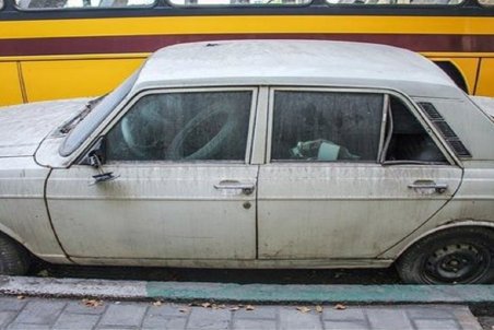 جمع‌آوری ۴۶۰ خودروی فرسوده رها شده در شهر اصفهان