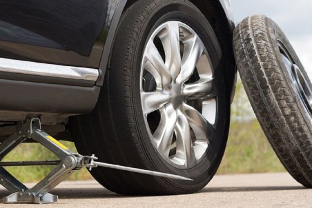 فوت و فن تعویض سریع لاستیک خودرو در ۵ مرحله