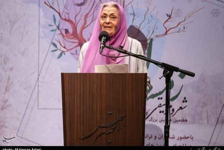 تقدیرنامه یونسکو به ژالو علو اهدا شد