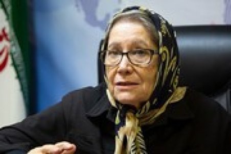 مینو محرز: آقای احمدی‌انژاد! من محقق اصلی پژوهش داروهای جهانی کرونا بودم،ما یک ریال هم نگرفتیم