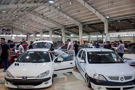قیمت خودرو تا پایان آذر اُفت چشمگیری خواهد داشت