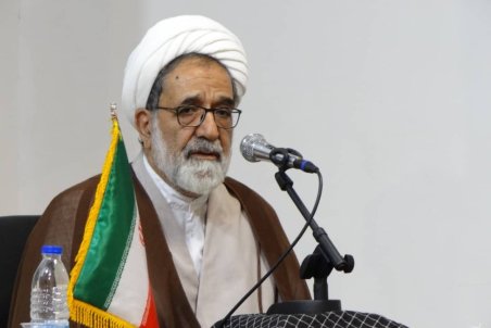 قم| حوزه و دانشگاه دو بال همسو در توسعه و پیشرفت توان علمی کشور