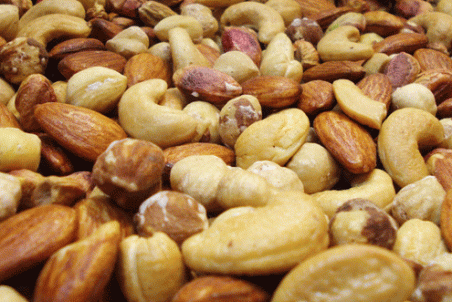 آجیل شب یلدا چند؟