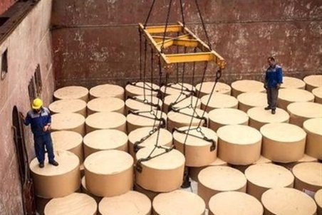 دلسرد شدن واردکنندگان از واردات کاغذ تحریر/ افزایش قیمت در بازار کاغذ