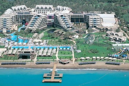 ماجرای تور یک میلیارد تومانی آنتالیا چیست؟