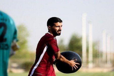 رسن: هنوز با تیمی قرارداد امضاء نکرده ام