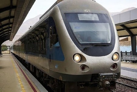 قطار حومه اصفهان با طول ۱۶۰ کیلومتر چهار گوشه شهر را طی می‌کند