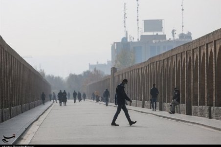اصفهان| کاهش میزان غلظت آلاینده‌ها علت تعطیل نشدن روز پنجشنبه است