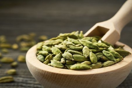 خواص دانه‌های جادویی هِل؛ از حفظ سلامت قلب تا جلوگیری از بیماری‌های عفونی