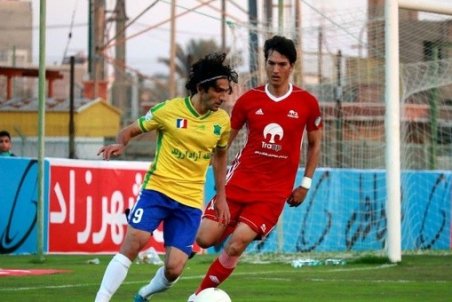 هخامنش: از شجاعی خواهش می‌کنم سرمربی تراکتور بماند/ نگران بازگشت خانزاده به ترکیب نیستم