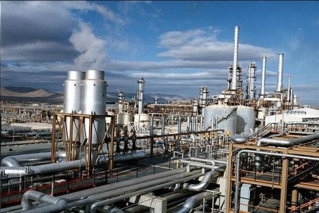 ۷۰ درصد ارز صادراتی پتروشیمی‌ها امسال در نیما عرضه شد