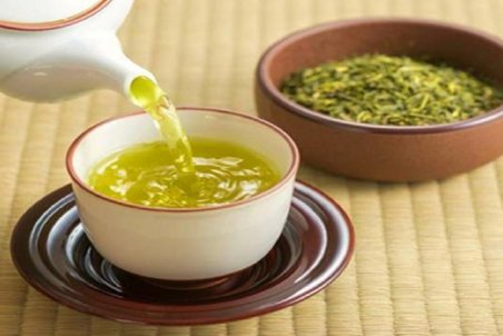 اثرات چای سبز روی دندان و لثه