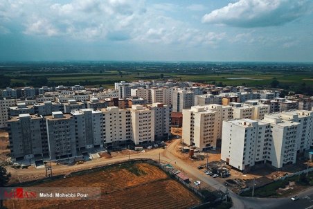 مزایده‌های املاک از شفافیت لازم برخوردار نیست/ لزوم عرضه املاک نهاد‌های عمومی و دولتی در بورس کالا