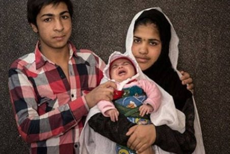 آقای اکبری! کودک‌همسری برای شما مزخرف است